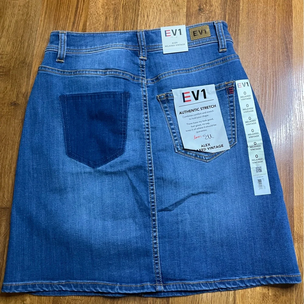 EV1 soft denim distressed pencil skirt, new with tags. Size 0